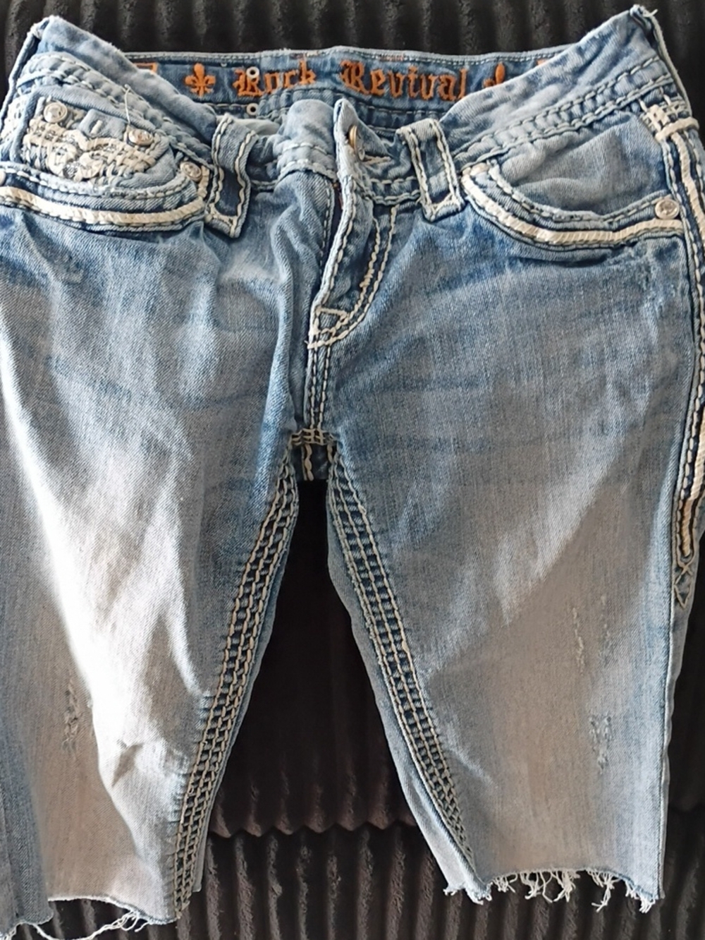 Rock Revival cut off jeans sz 25